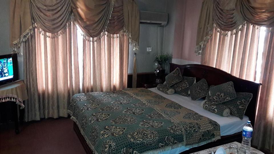 Hotel Regent 拉瓦尔品第 外观 照片